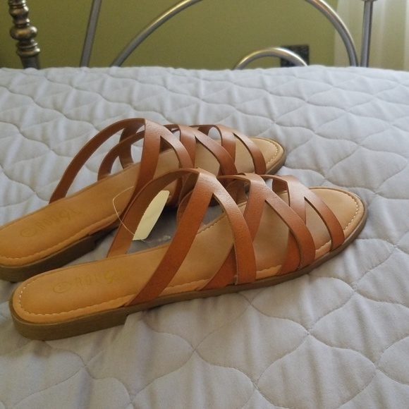 Shoes - Picture 2 of 2